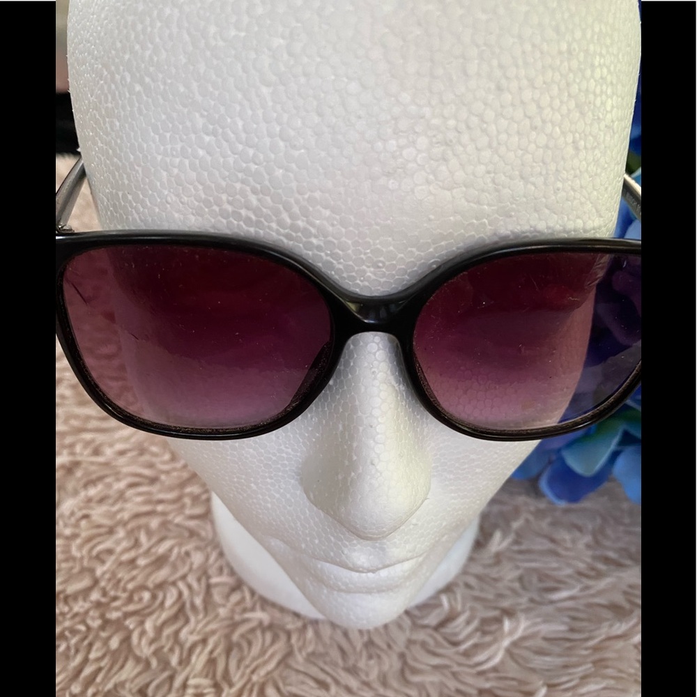 Sunglasses 🕶 😎